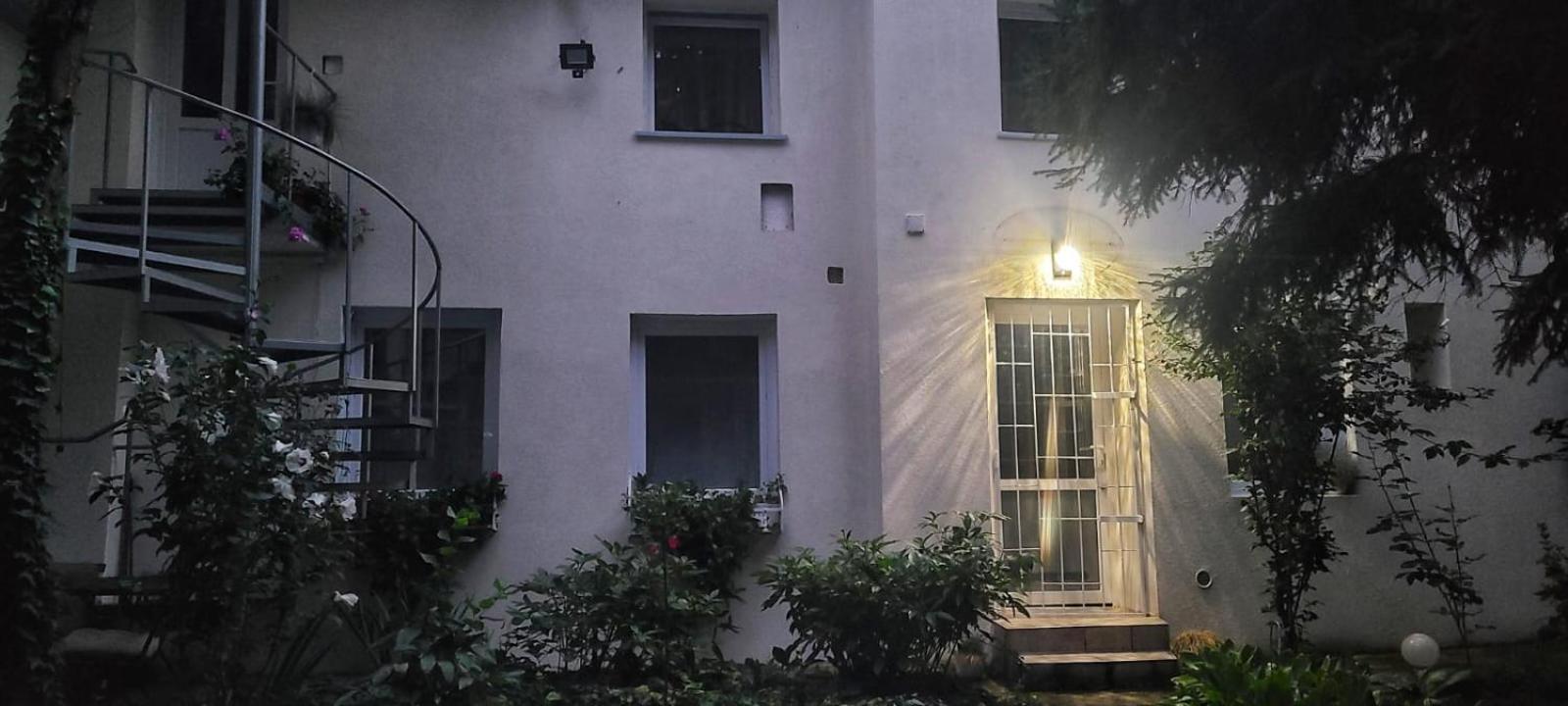 Anna'S Guesthouse 克卢日-纳波卡 外观 照片